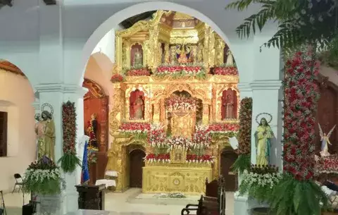 Miles de devotos listos para multitudinaria procesión de santa Librada