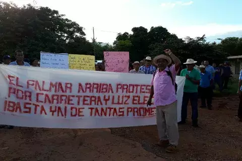 Residentes del Palmar y Tulú exigen respuesta al Gobierno