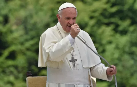 El Papa pide no quedarse de brazos cruzados ante la destrucción del medioambiente