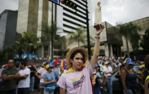 Congreso de Venezuela desafía al Tribunal Supremo 