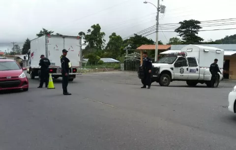 Policías descubren falso retén 