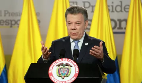Santos fija la agenda para su último período