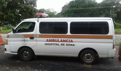 Condenados  por llevar droga en ambulancia 