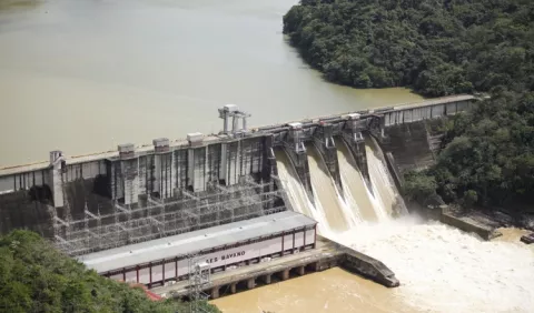 Proyecto podría encarecer el costo de la electricidad  