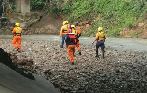 Sigue la búsqueda por aire y tierra de desaparecido en Burunga