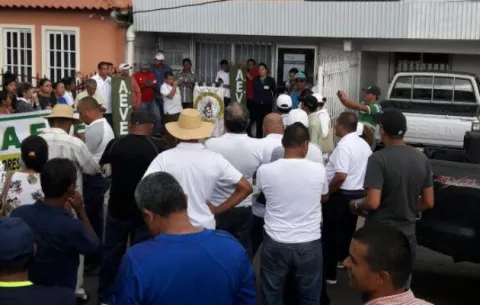 Termina hoy huelga de docentes, pero anuncian nuevas medidas de presión