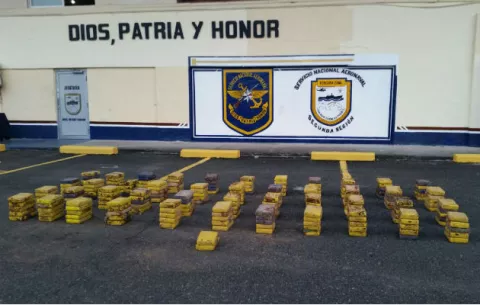 Decomisan 222 paquetes de "cocaína" en Colón