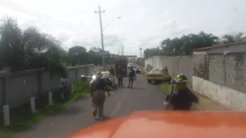 Se incendia local en La Chorrera y se registra un herido por accidente 