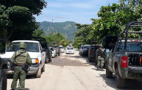 Encuentran cuerpos de 11 personas víctimas de violencia en Acapulco