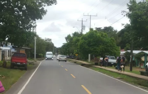 Dos personas heridas con machete en la comarca Gnäbe Buglé