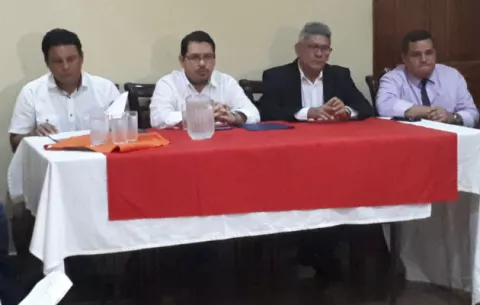 ATTT aprueba contratos de concesión de transporte