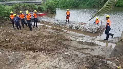 Construcción del muro de contención en Costa Abajo de Colón registra un 35% de avance