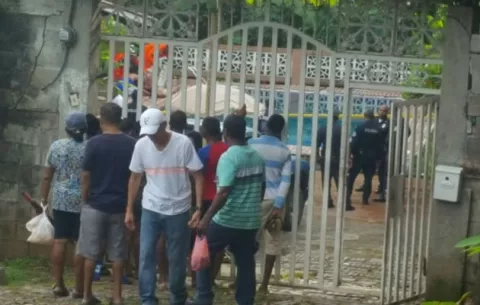 Muere joven al lanzarse a piscina privada en la provincia de Colón