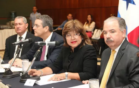 OMC trabaja para solucionar la disputa comercial entre Panamá y Colombia