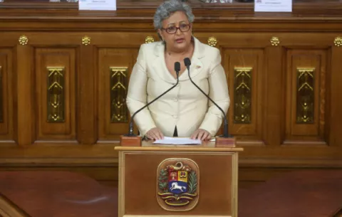 Aceleran procesos electorales en Venezuela por adelanto votaciones regionales