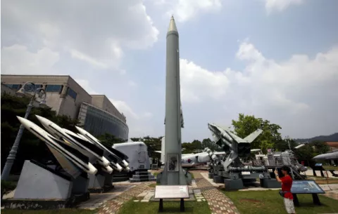Corea del Norte dice que tiene preparados 4 misiles para atacar Guam