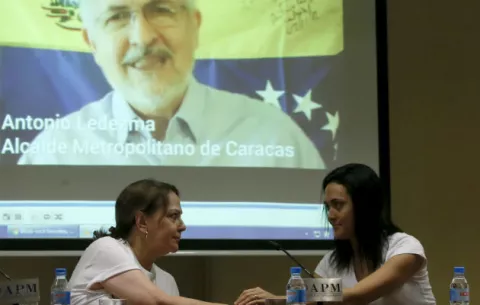 La esposa de Ledezma cree que su esposo está en la cárcel de Ramo Verde