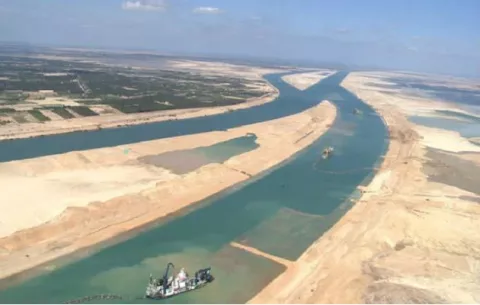 Nuevo canal de Suez, sin despegar dos años después de su apertura