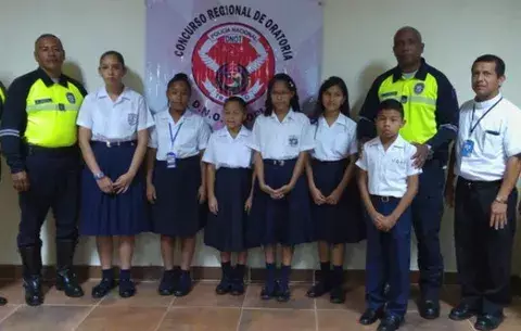 Alumna de escuela Siméon Conte representará a Coclé en certamen de oratoria