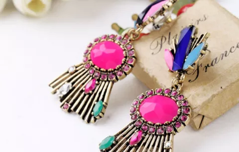 Pendientes con aros, la tendencia en Instagram