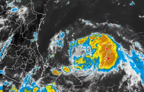Tormenta Franklin puede convertirse en huracán en aguas del Golfo de México