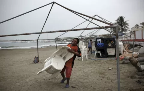 Franklin deja un niño herido y 648 evacuados en su paso por Veracruz