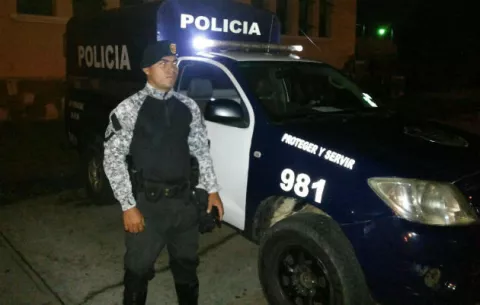 Taxista cae con droga dentro de un vehículo en Veraguas