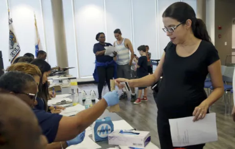 Florida reporta 1er caso de zika contagiado por sexo en 2017 
