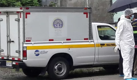 Mujer se ahorca en su residencia en David