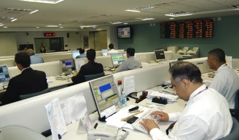 Gremios advierten que peligran plazas de empleo