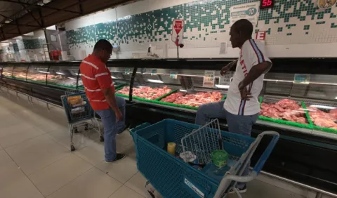 Alto costo de los  alimentos afecta dieta de panameños     