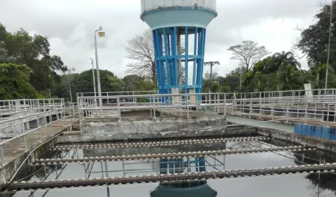 Miles sin agua  por daño en planta potabilizadora