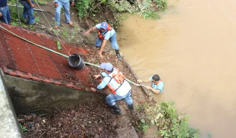 Desabastecimiento de agua por crecida de ríos