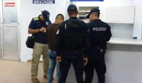 'Palillito' muere, le clavan punzón