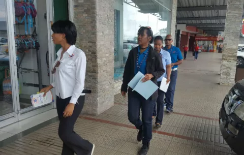 Operativos en las áreas comerciales de Colón tras Black Weekend