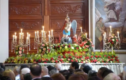 En Monagrillo festejan a San Miguel Arcángel