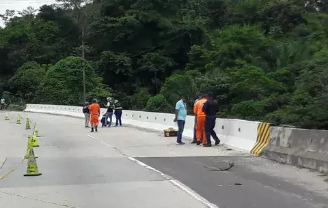 Encuentran cuerpo desmembrado debajo de un puente en Arraijancito