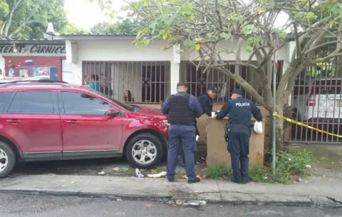 Delincuentes ingresan a casa de comerciante asiático y lo asesinan