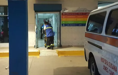 Lo balean dentro de su residencia en Valle del Sol, en Arraiján