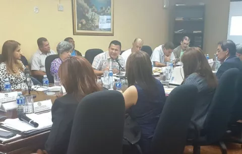 Comisión de Salario mínimo escuchó planteamientos de empleadores y trabajadores de Colón