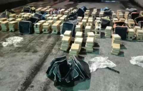 Incautan millones de dólares en droga que iba hacia Bélgica en Colón 