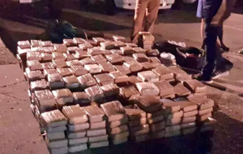 Detienen a menor embarazada con 404 kilos de droga en La Chorrera