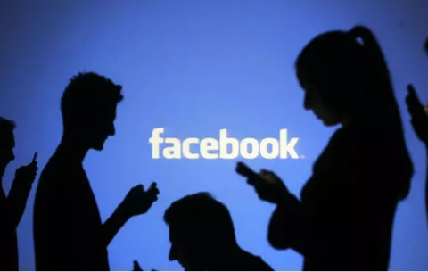 España multa a Facebook con 1.2 millones de euros por usar datos sin permiso