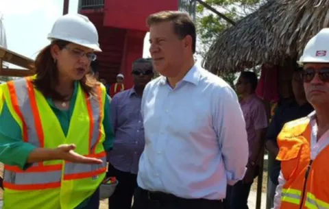 Julia Guardia presenta a Varela su renuncia como directora del IDAAN