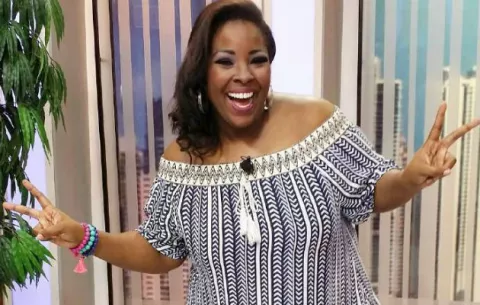 La presentadora Natalie Harris regresa a la televisión