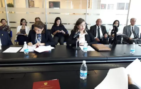 Oficialismo estaría asegurando control de notarías con un proyecto de ley