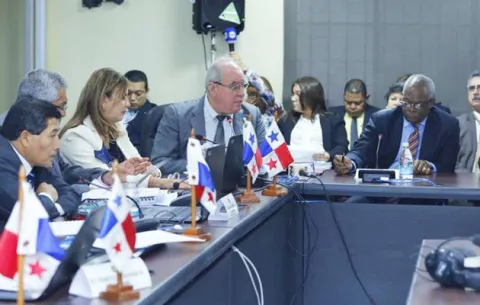 Asamblea acoge solicitud de mejorar el presupuesto del Órgano Judicial