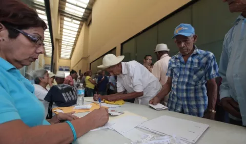Panamá pagaría el 1% de su deuda cada año