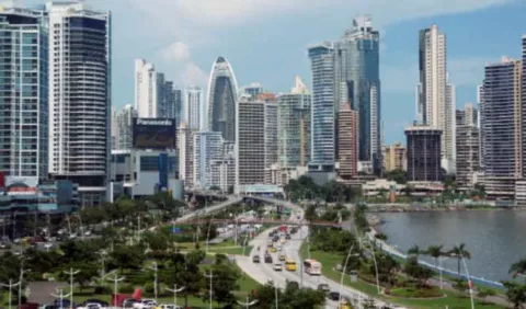 FMI baja estimación  para Panamá 