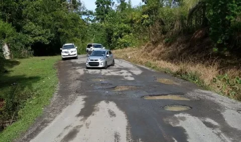 Abandonada,  carretera en distrito de Chiriquí